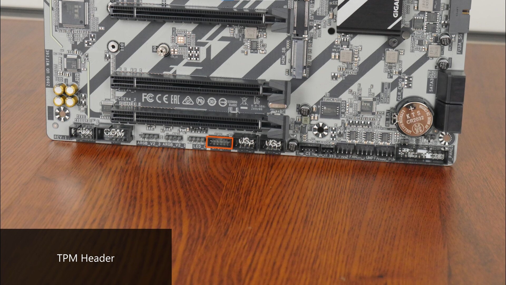 Unboxing & Overview: Gigabyte Z890 UD WIFI6E LGA1851 Motherboard